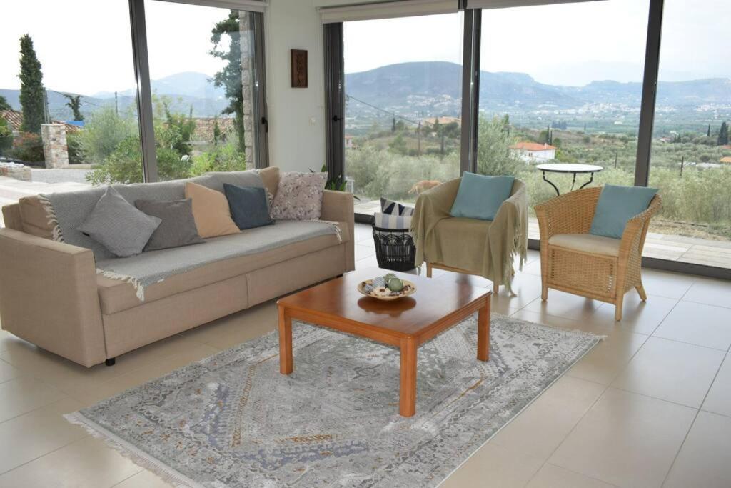 Nafplio, Hill With An Amazing View Apartment Luaran gambar