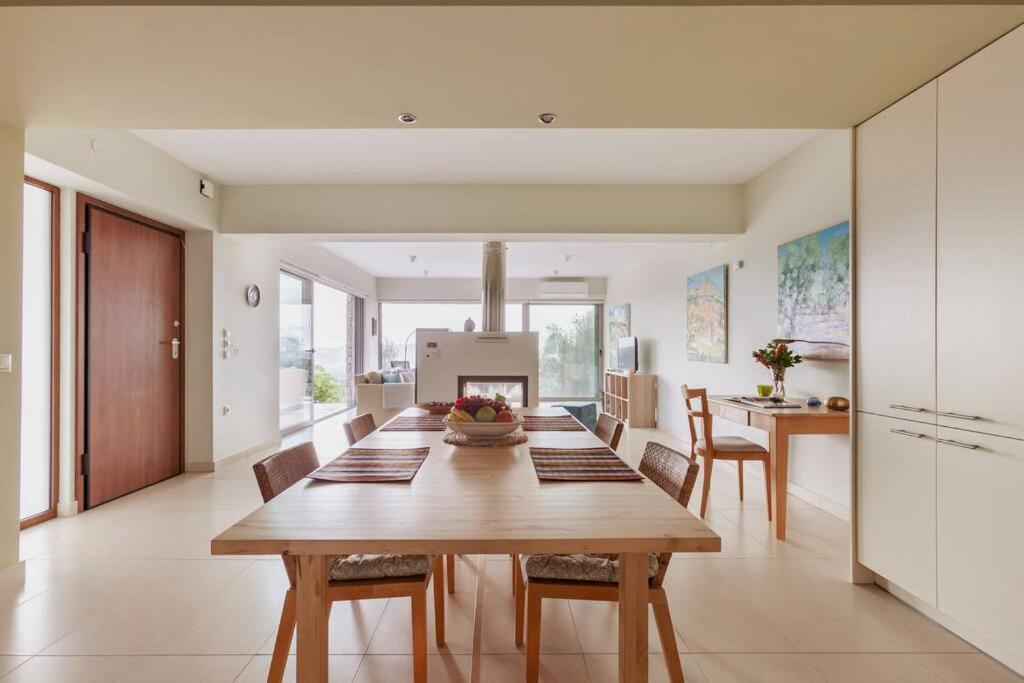 Nafplio, Hill With An Amazing View Apartment Luaran gambar