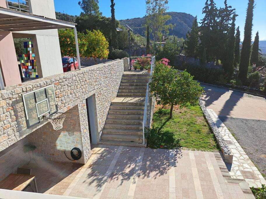 Nafplio, Hill With An Amazing View Apartment Luaran gambar