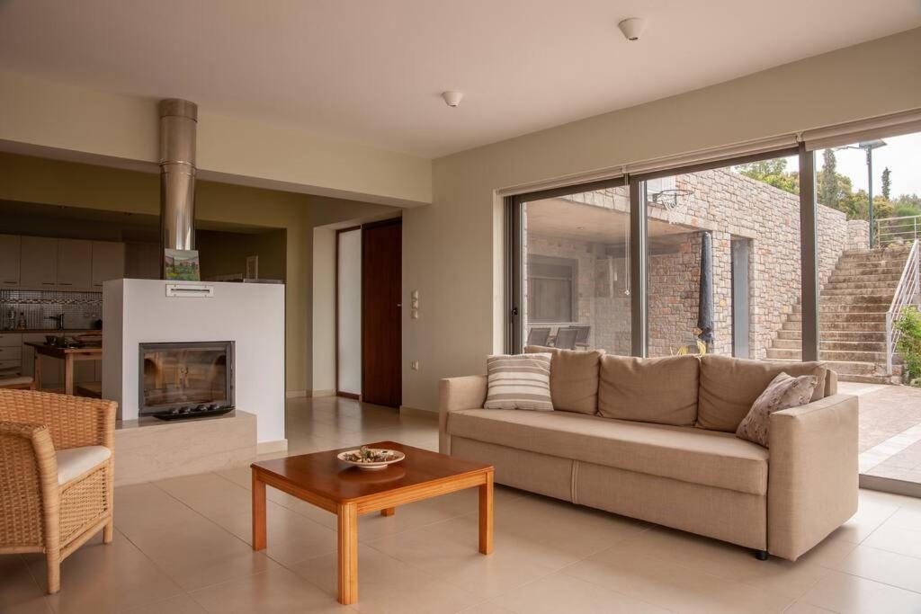 Nafplio, Hill With An Amazing View Apartment Luaran gambar